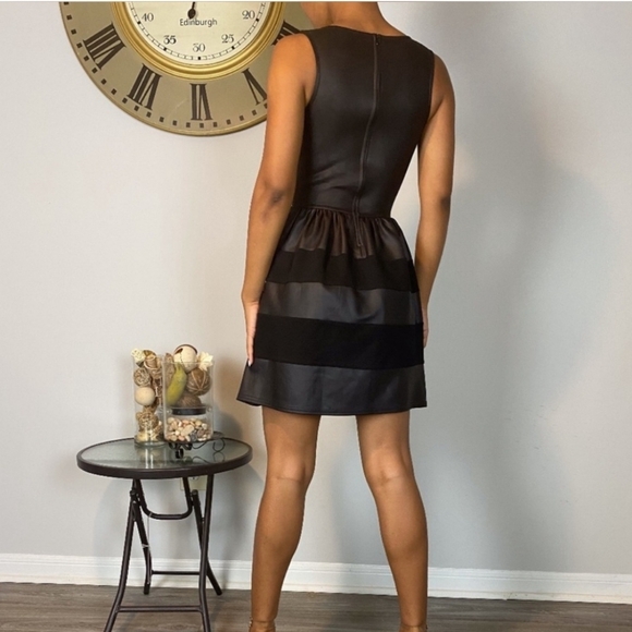 RED Saks Fifth Avenue Faux Leather Black Midi Sleeveless Dress Size Medium #522 - Picture 5 of 10